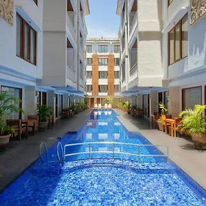 https://sun-island-hotel-legian-legian-bali.hotelsseminyak.net